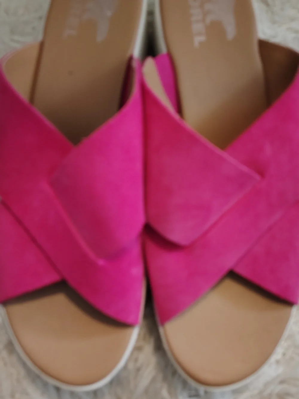 Brandnew Sorel Women's Crisscross Suede Platform Sandal - Fuchsia
